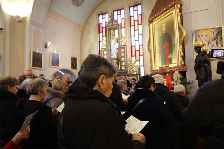 Biskup Škvorčević predvodio misno slavlje Stepinčeva u Krašiću